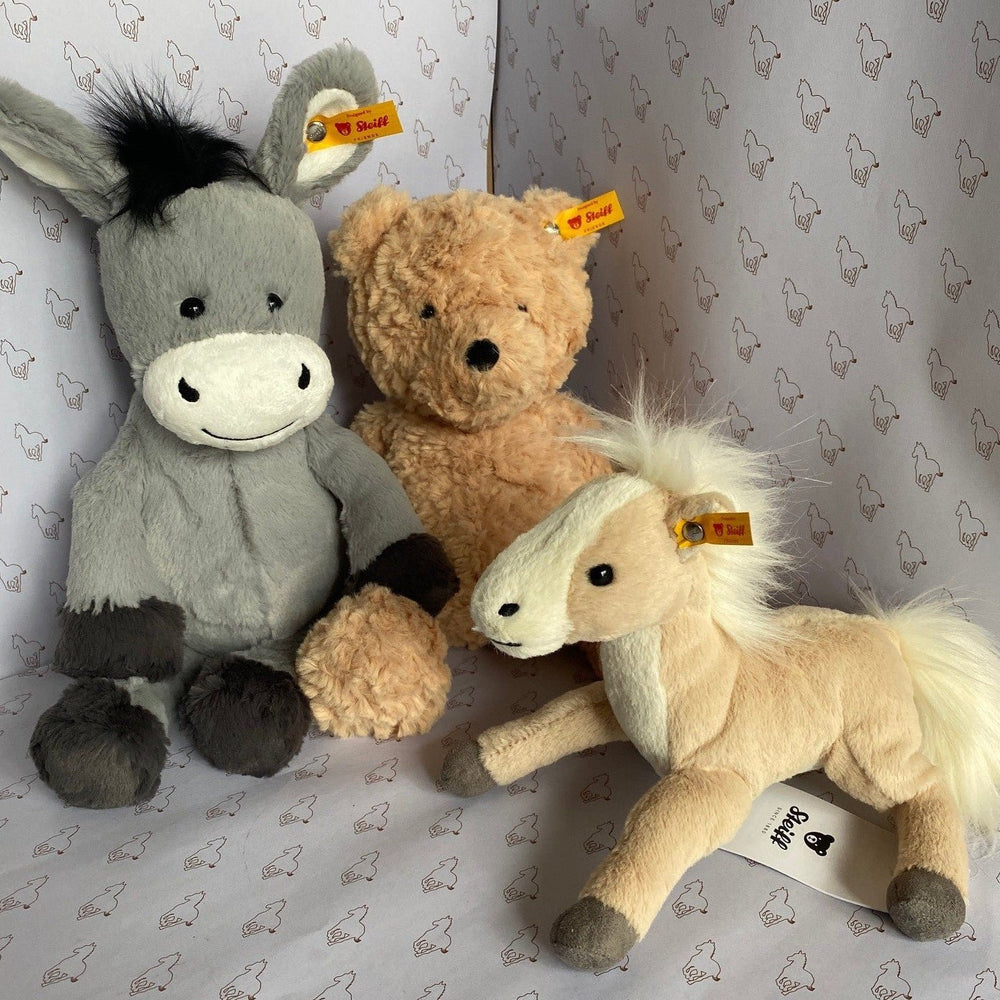 Steiff's Dinkie Donkey – Gallop Guru