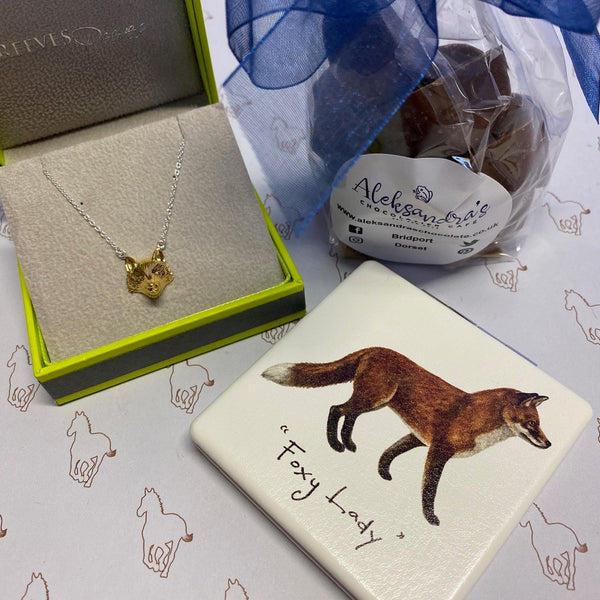 "Foxy Lady" Gift Box Exclusive to Gallop Guru - Gallop Guru
