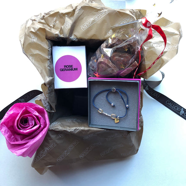 Love Heart Snaffle Valentines Gift Box - Gallop Guru