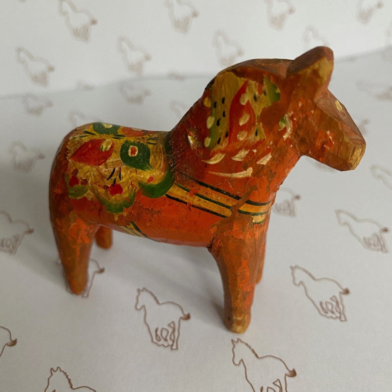 Small Vintage Dala Hand painted Wooden Horse - Gallop Guru