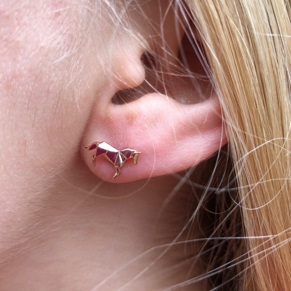 Horse Earring: Stunning Styles to Elevate Your Look Today